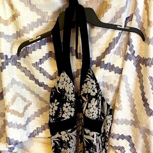 Studio Y Black and White Floral Backless Dress